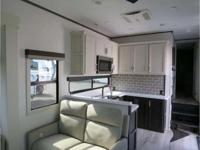 2026 Keystone RV Avalanche - Photo 19