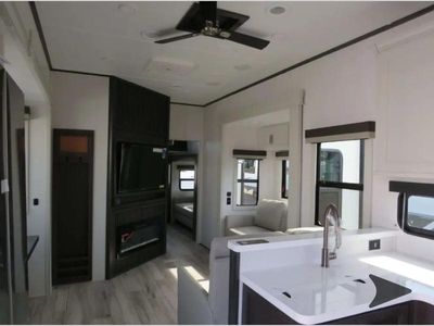 2026 Keystone RV Avalanche - Photo 16