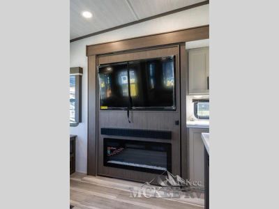 2026 Keystone RV Cougar — photo 10 view