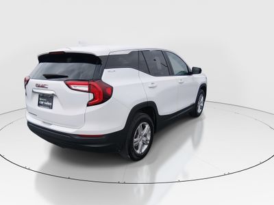 2024 GMC Terrain — photo 7 view