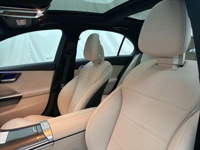 2026 Mercedes-Benz C-Class - Photo 13