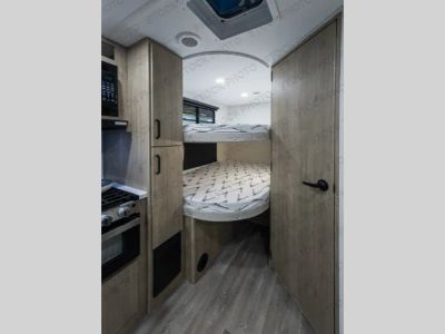 2026 Grand Design Imagine XLS - Photo 9