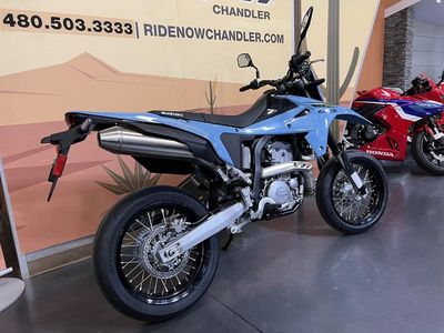 2025 Suzuki DR-Z4SM - Photo 3