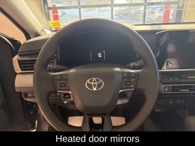 2026 Toyota Camry LE - Photo 17