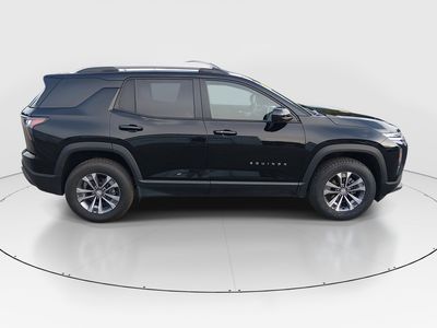 2025 Chevrolet Equinox - Photo 8