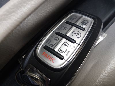 2023 Chrysler Voyager - Photo 15