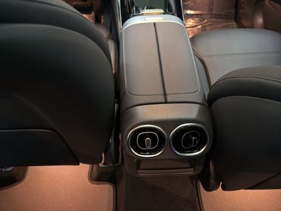 2026 Mercedes-Benz GLC - Photo 23