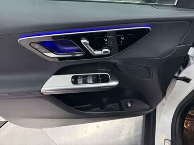 2026 Mercedes-Benz GLC - Photo 17