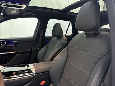 2026 Mercedes-Benz GLC - Photo 13