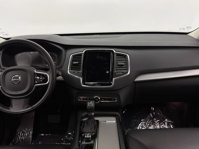 2022 Volvo XC90 - Photo 27