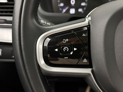 2022 Volvo XC90 - Photo 19