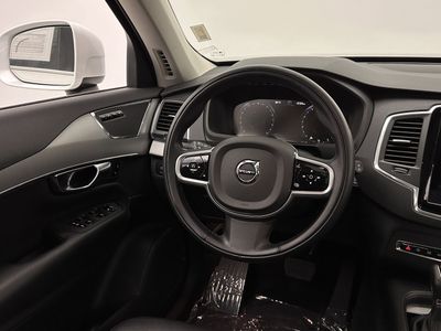 2022 Volvo XC90 - Photo 26