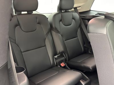 2022 Volvo XC90 - Photo 34