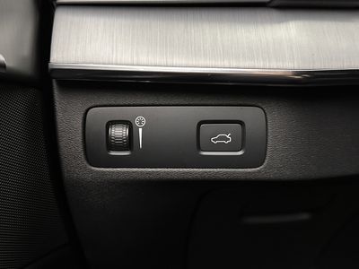 2022 Volvo XC90 - Photo 22
