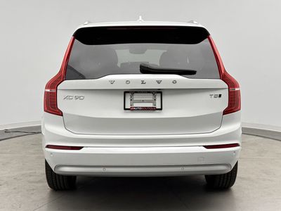 2022 Volvo XC90 - Photo 7