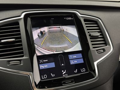 2022 Volvo XC90 - Photo 21