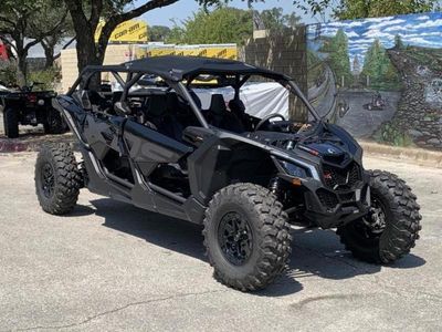 2026 Can-Am Maverick X3 MAX X ds Turbo RR Triple Black_4.5 in - Photo 4
