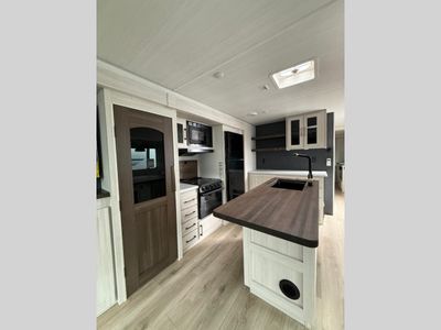 2026 Forest River RV Grand Surveyor - Photo 18