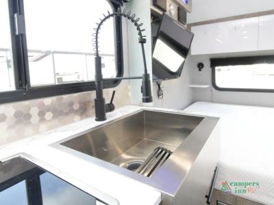 2025 inTech RV Sol — photo 10 view
