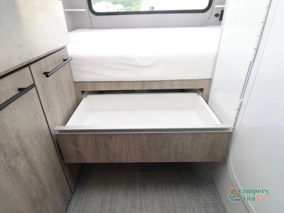 2025 inTech RV Sol — photo 28 view