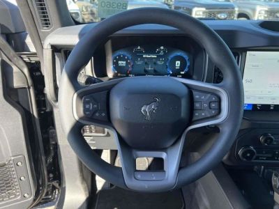 2025 Ford Bronco - Photo 13