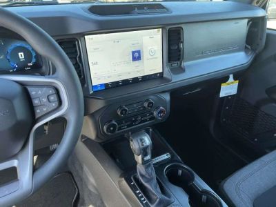 2025 Ford Bronco - Photo 16
