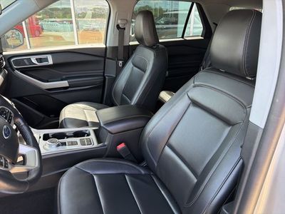 2023 Ford Explorer - Photo 9