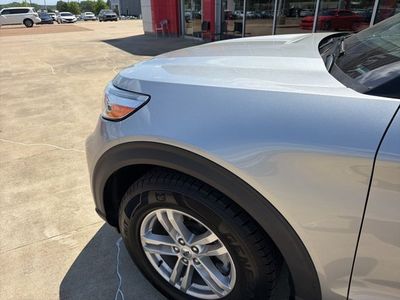 2023 Ford Explorer - Photo 7