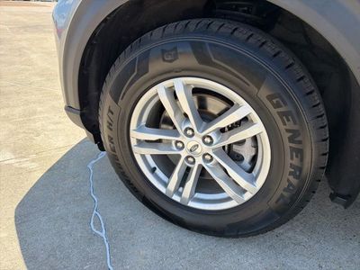 2023 Ford Explorer - Photo 8