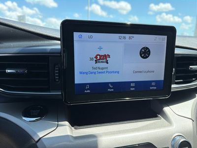 2023 Ford Explorer - Photo 14
