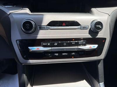 2023 Ford Explorer - Photo 16