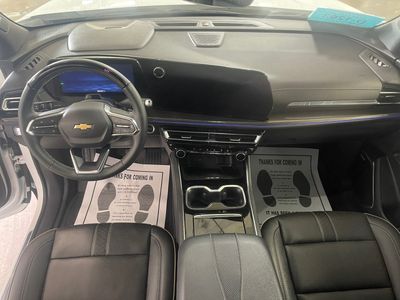 2025 Chevrolet Traverse — photo 13 view