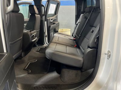 2024 Chevrolet Silverado 1500 — photo 18 view