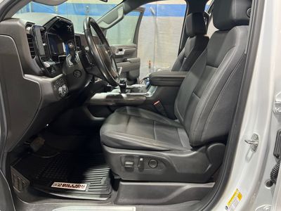 2024 Chevrolet Silverado 1500 — photo 9 view
