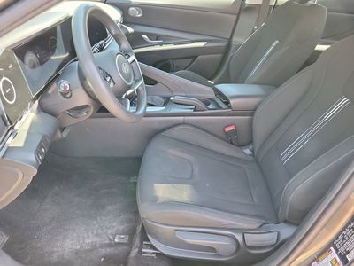 2024 Hyundai Elantra - Photo 4