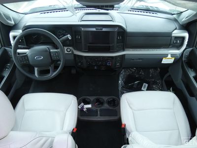 2026 Thor Motor Coach Magnitude Grand - Photo 10