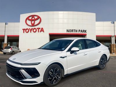 2025 Hyundai Sonata - Photo 1