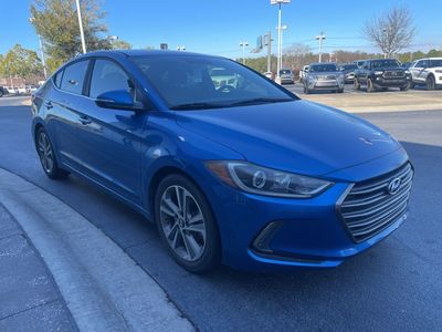 2017 Hyundai Elantra Limited - Photo 2