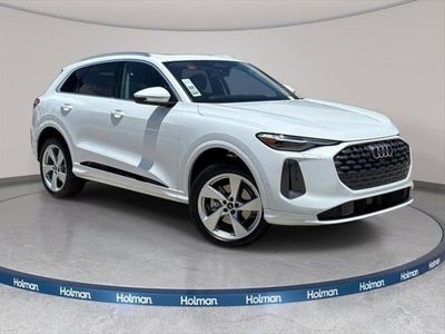 2025 Audi Q5 - Photo 2