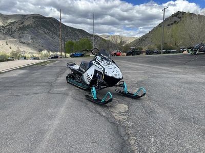 2025 Polaris 9R RMK KHAOS 165 White and Teal - Photo 4