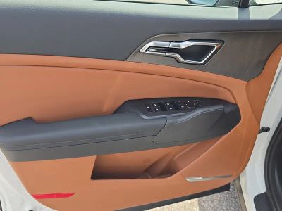 2026 Kia Sportage Hybrid — photo 18 view