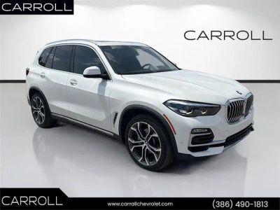 2021 BMW X5 sDrive40i in White — front three-quarter view