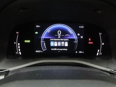 2025 Toyota Camry FWD - Photo 38