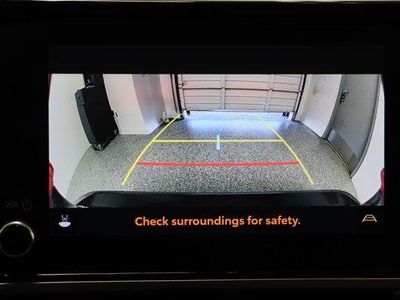 2025 Toyota Camry FWD - Photo 20