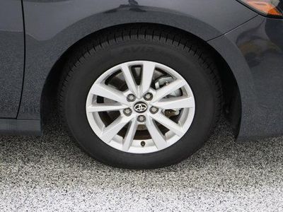 2025 Toyota Camry FWD - Photo 5