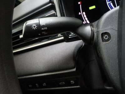 2025 Toyota Camry FWD - Photo 24