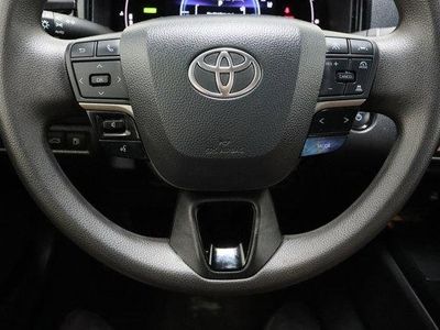 2025 Toyota Camry FWD - Photo 23