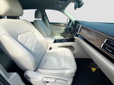 2026 Volkswagen Atlas — photo 24 view