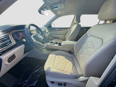 2026 Volkswagen Atlas — photo 16 view