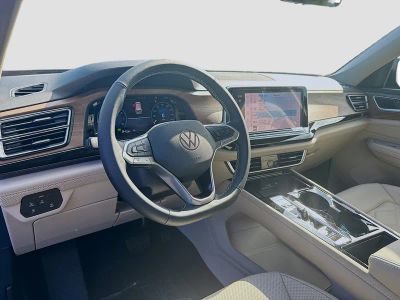 2026 Volkswagen Atlas — photo 9 view